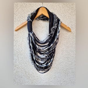 Black&White Textile Schal Halskette Faser Halskette Tribal Festival Kostüm Schmuck Unendlichkeit Schals Coacella Burning Man Unendlichkeit Cowl