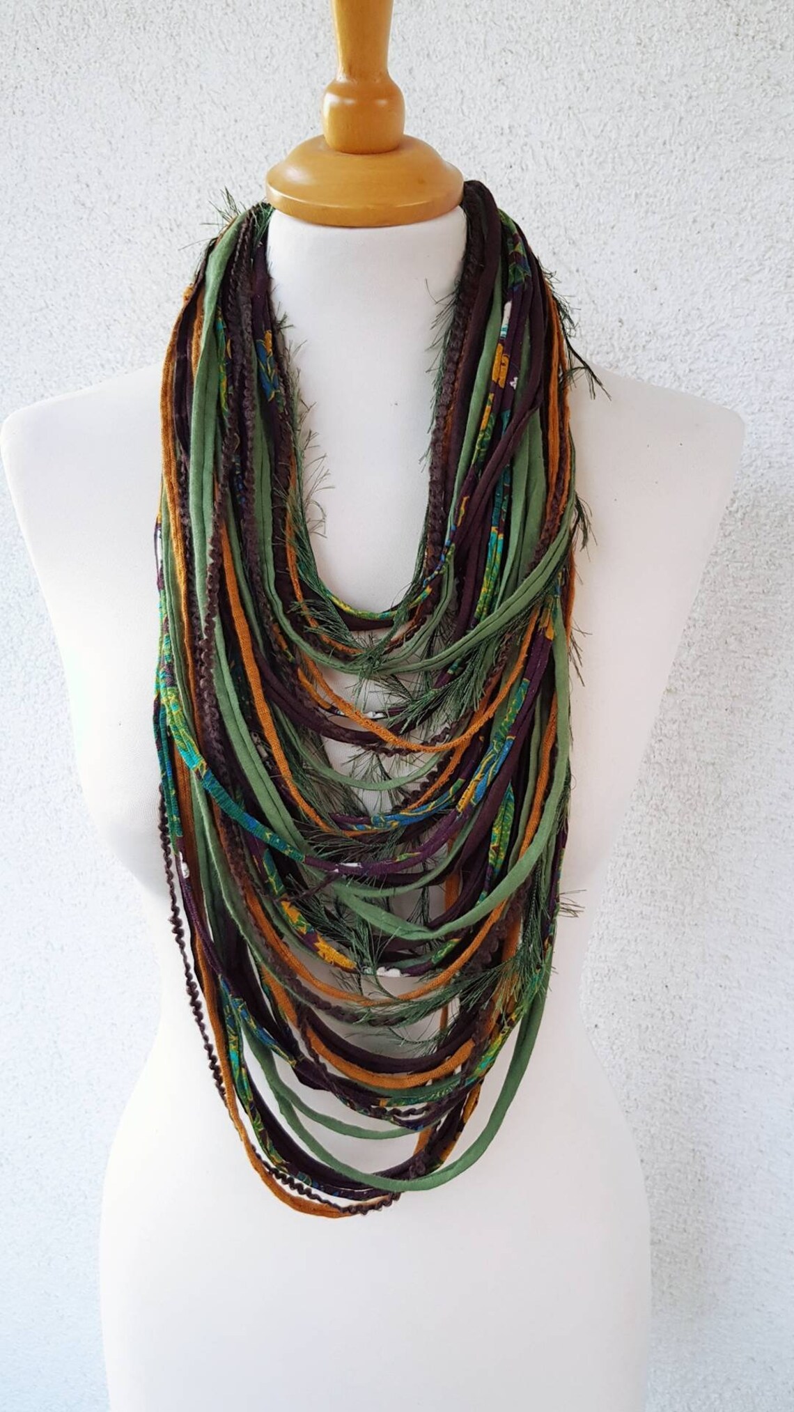 The Autumn Scarf Necklace