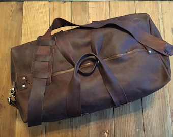 Leather duffle bag - Weekender, overnighter, traveler