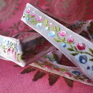 1.37 Mtrs / 54 Ins of Exquisite Narrow Vintage French Pink Floral Embroidered Silk Passementerie Trim, Pink & Blue Florals-Simply Stunning!!