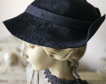 Unique Antique French Paris 1930's Moleskin Blanche et Elise Haute Couture Black Fashion Hat-Châpeau de Deuil-Mourning Hat-Daytime Chic