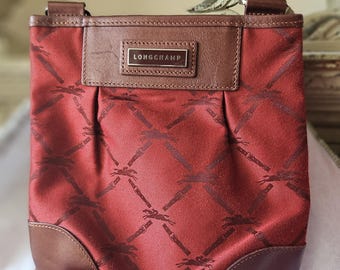 Rare Vintage French LONGCHAMP Paris Burgandy Red Fabric & Leather Accent Messenger / Cross Body Bag,Gorgeous Quality with Original Dustbag..