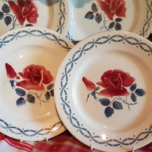 Fabulous Pair of Antique French Art-Deco Digoin Sarreguemines JANINE design Salad Plates,Side Plates-Wonderfully Versatile or for Display