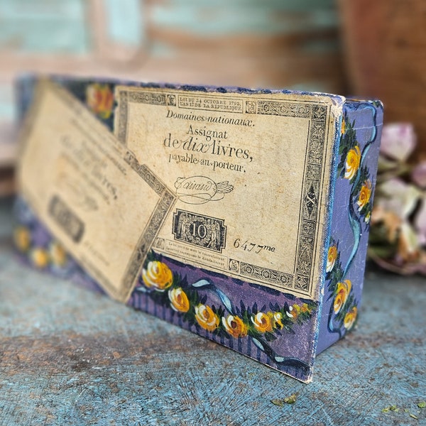 Gorgeous Chic Shabby Vintage French Art-Deco Floral Box, Publicity Box, Ancienne Boite, Carton, Publicitaire, Collectable-Home Decor Display