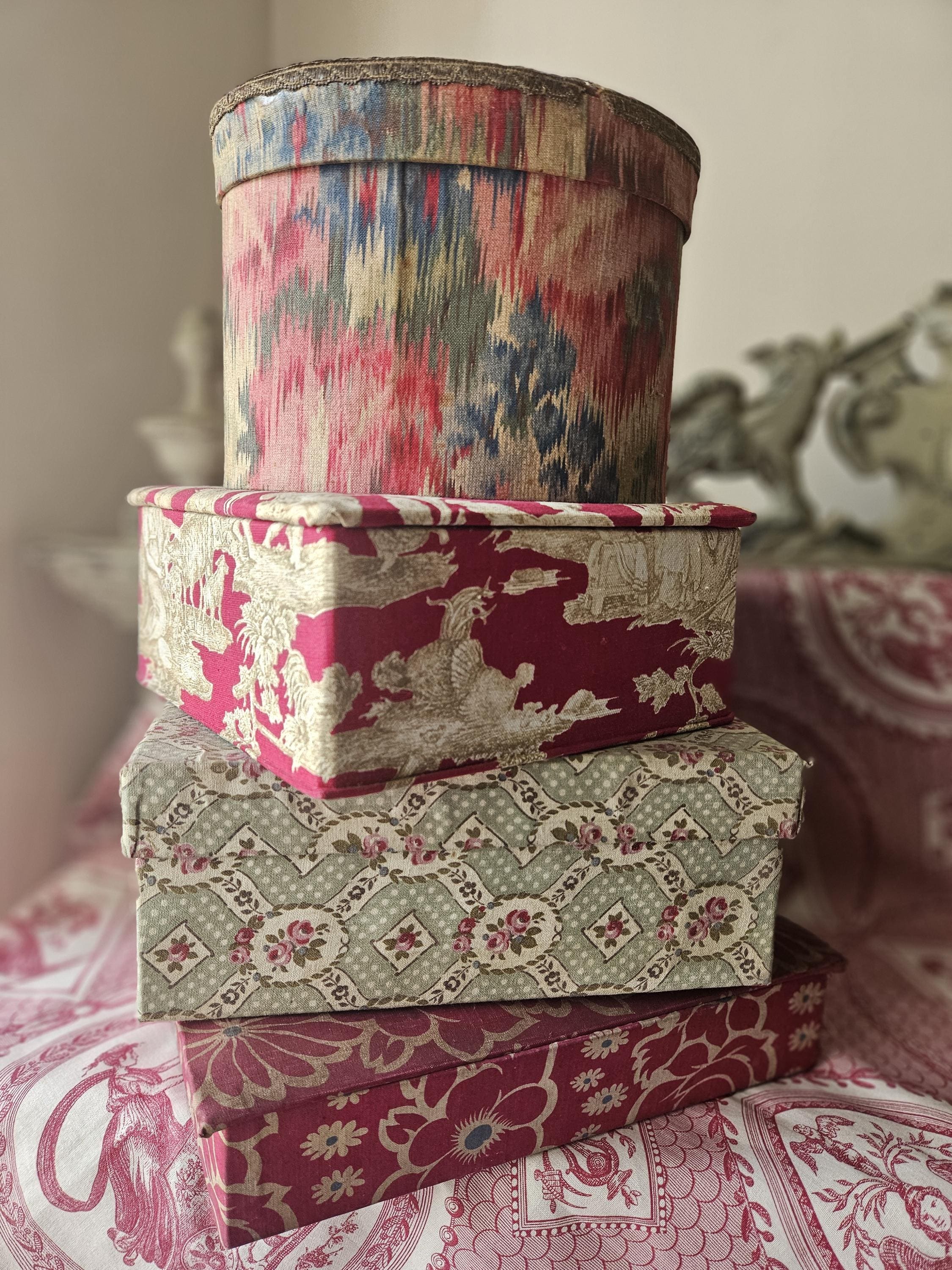 Au Bon Marche Box - Etsy