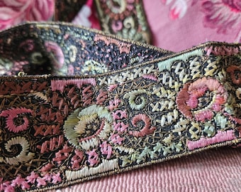 1.67 Mtrs of Rare Opulent Shimmering Gold,Black,Pink & Bronze Silk Antique French Trim, Stunning Design-Unique High Quality 19thC Galon