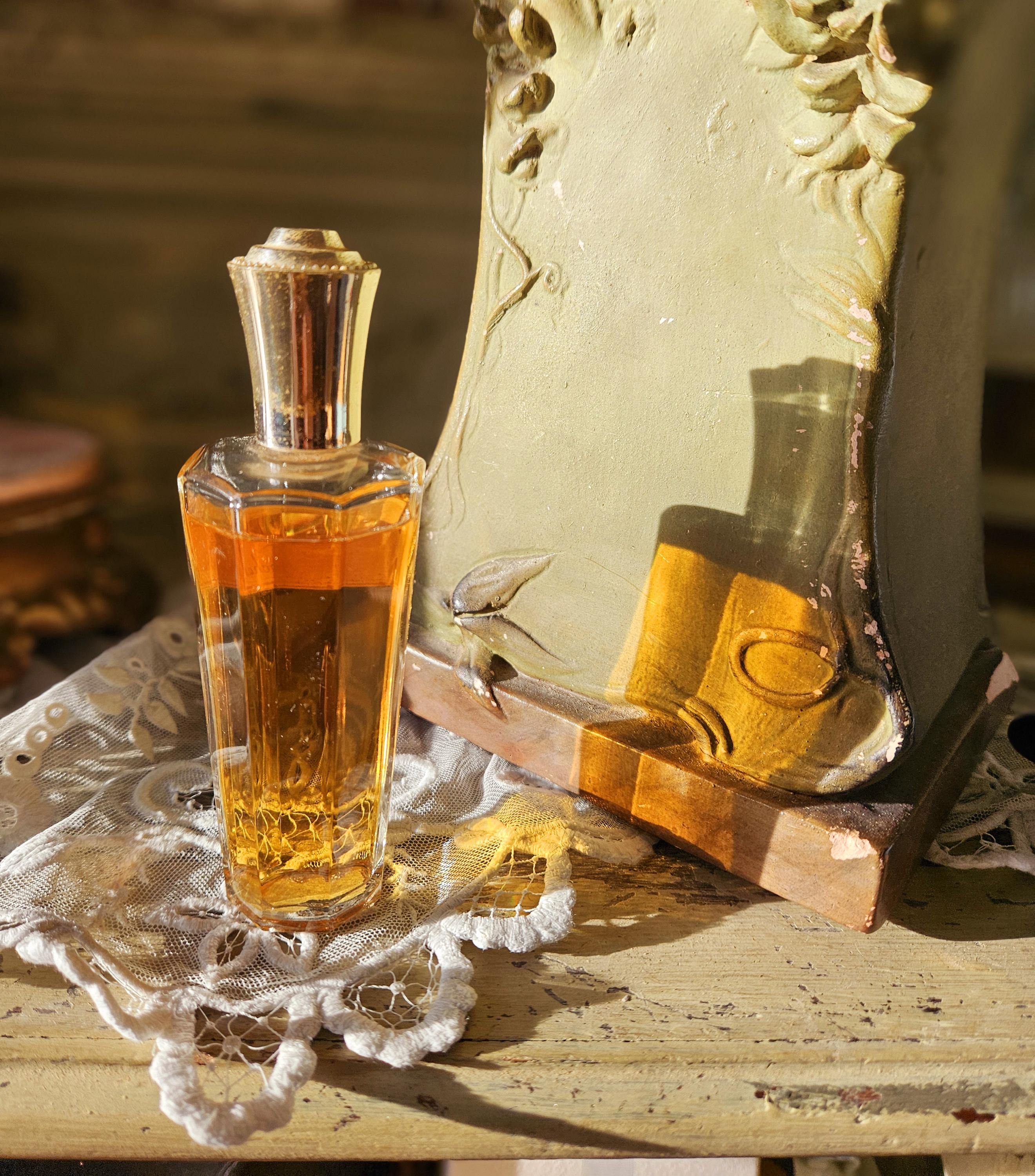 Rare Vintage French Marcel Rochas MADAME ROCHAS 57ml / 1.9fl.oz