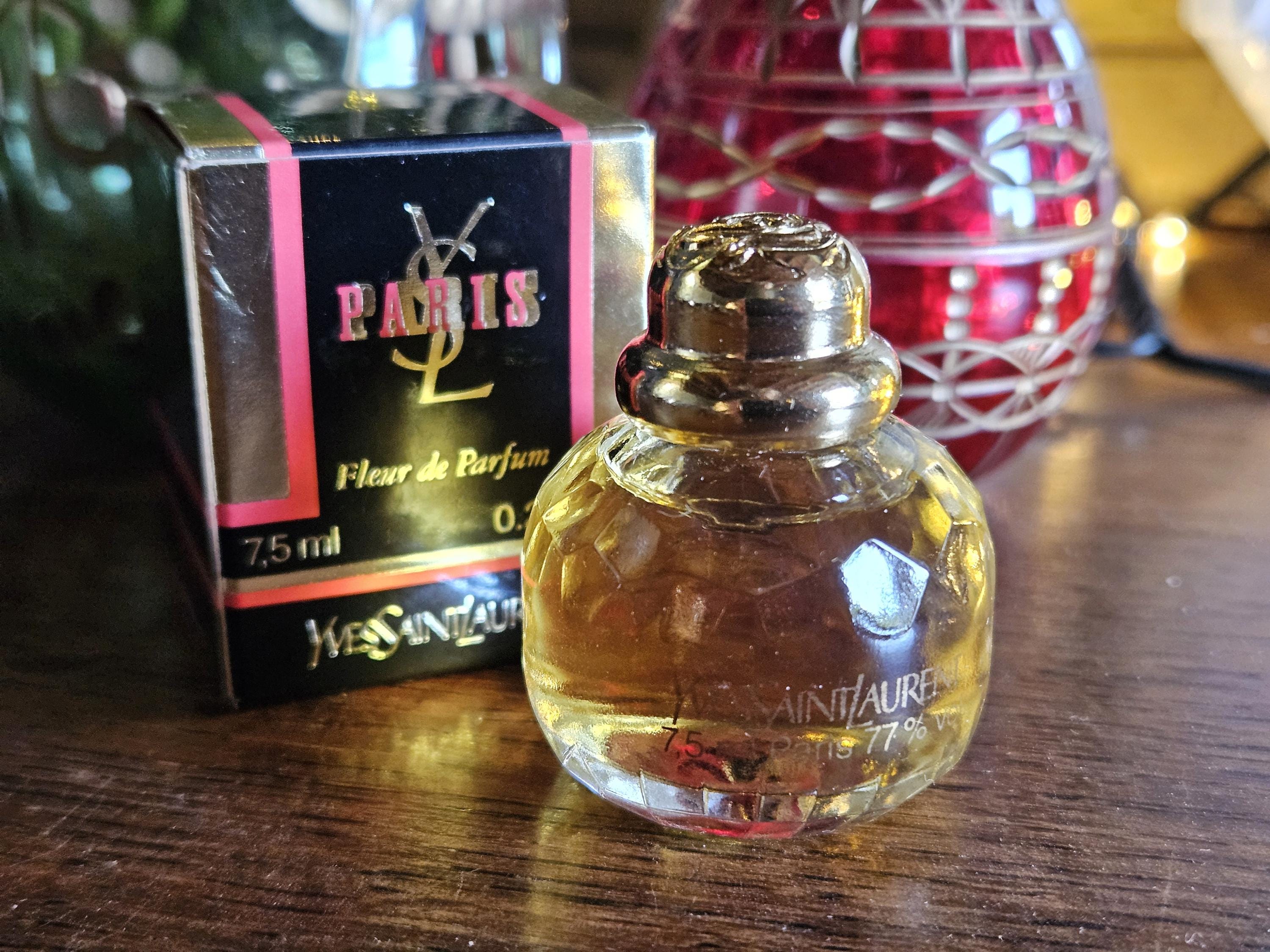 Yves Saint Laurent - médaillon en céramique diffuseur du parfum OPIUM - collector - France