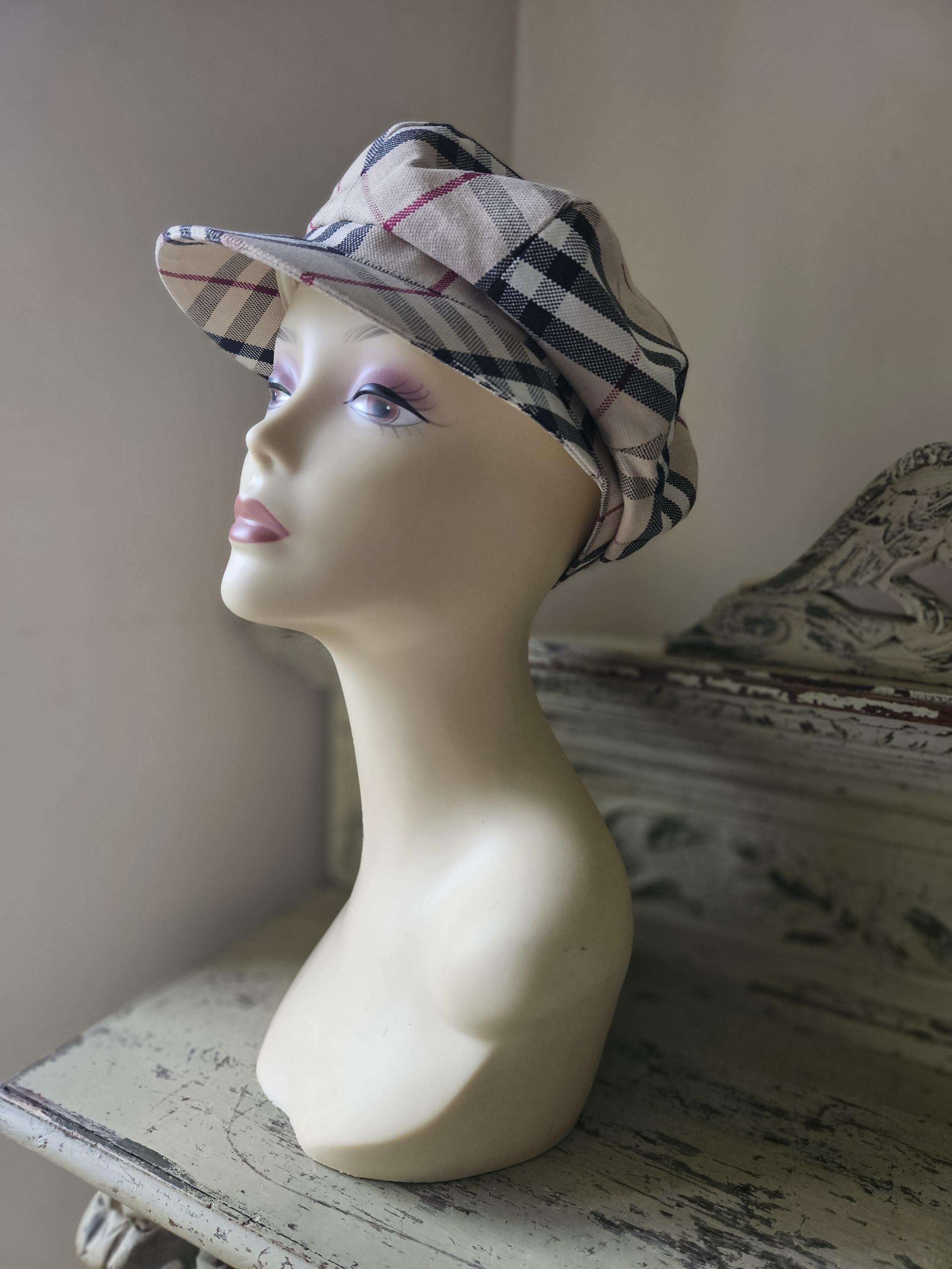 Burberry Cream Wool Baker Boy Cap Burberry London RARE Herringbone Wool Newsboy | Mercari main image 2