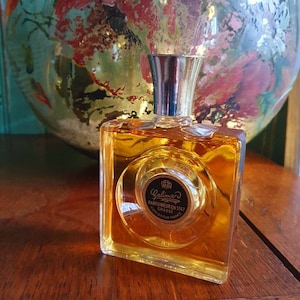 RARE Fabulous Original Vintage French Grand Flacon Ancien GALIMARD Full Scarce Shape Bottle of Eau de Parfum Chin-Chilla / Charme  Fragrance