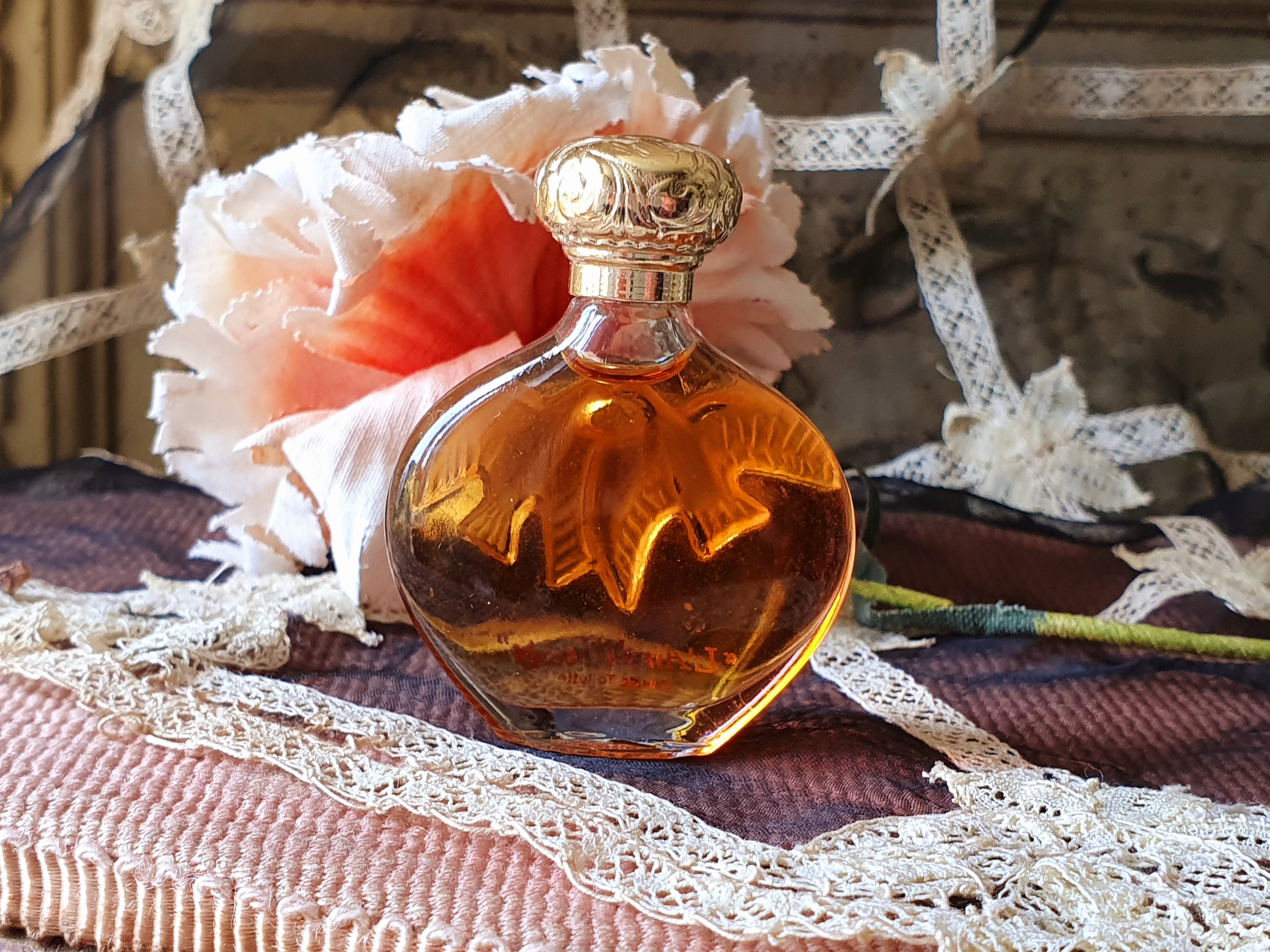 Fabulous Vintage French Nina Ricci L'air Du Temps Eau De Toilette