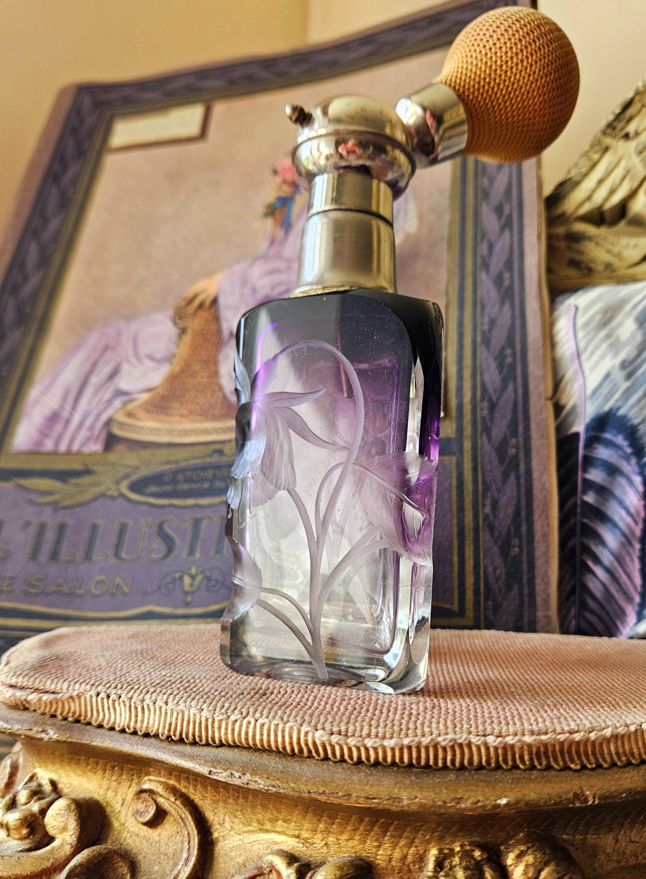Exquisite SCARCE Antique French GUERLAIN Hand-engraved Cut