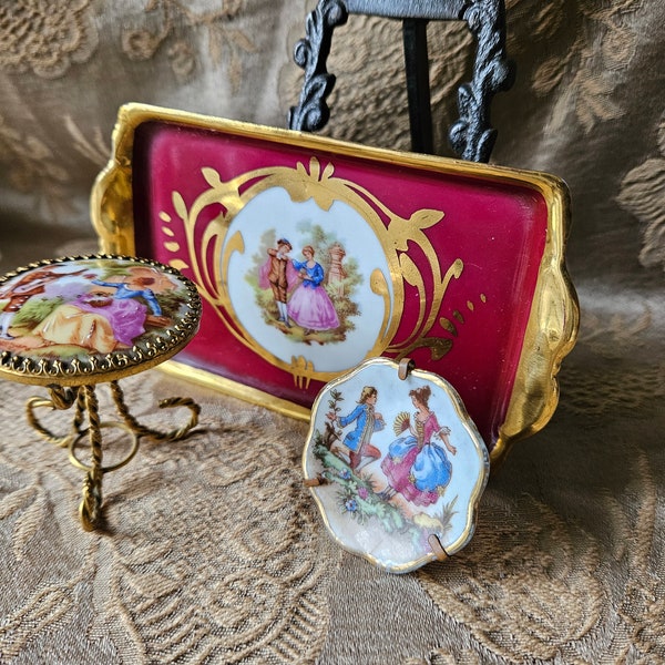 Ravissant ensemble de miniatures vintage françaises en porcelaine de Limoges, plateau, assiette et table trépied, plat pour maison de poupée / présentoir