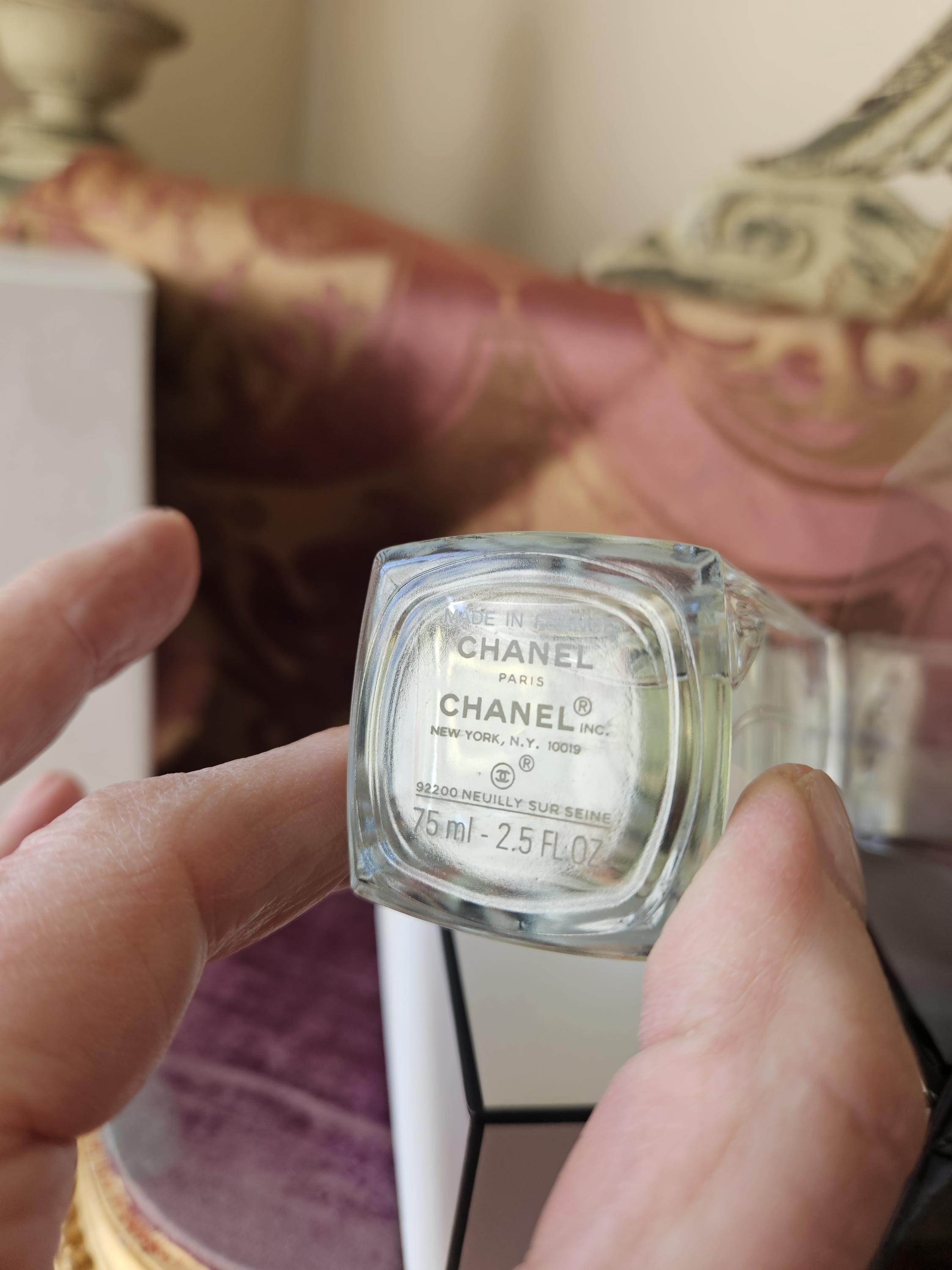 RARE Exquisite French Les Exclusifs CHANEL No.18-unused