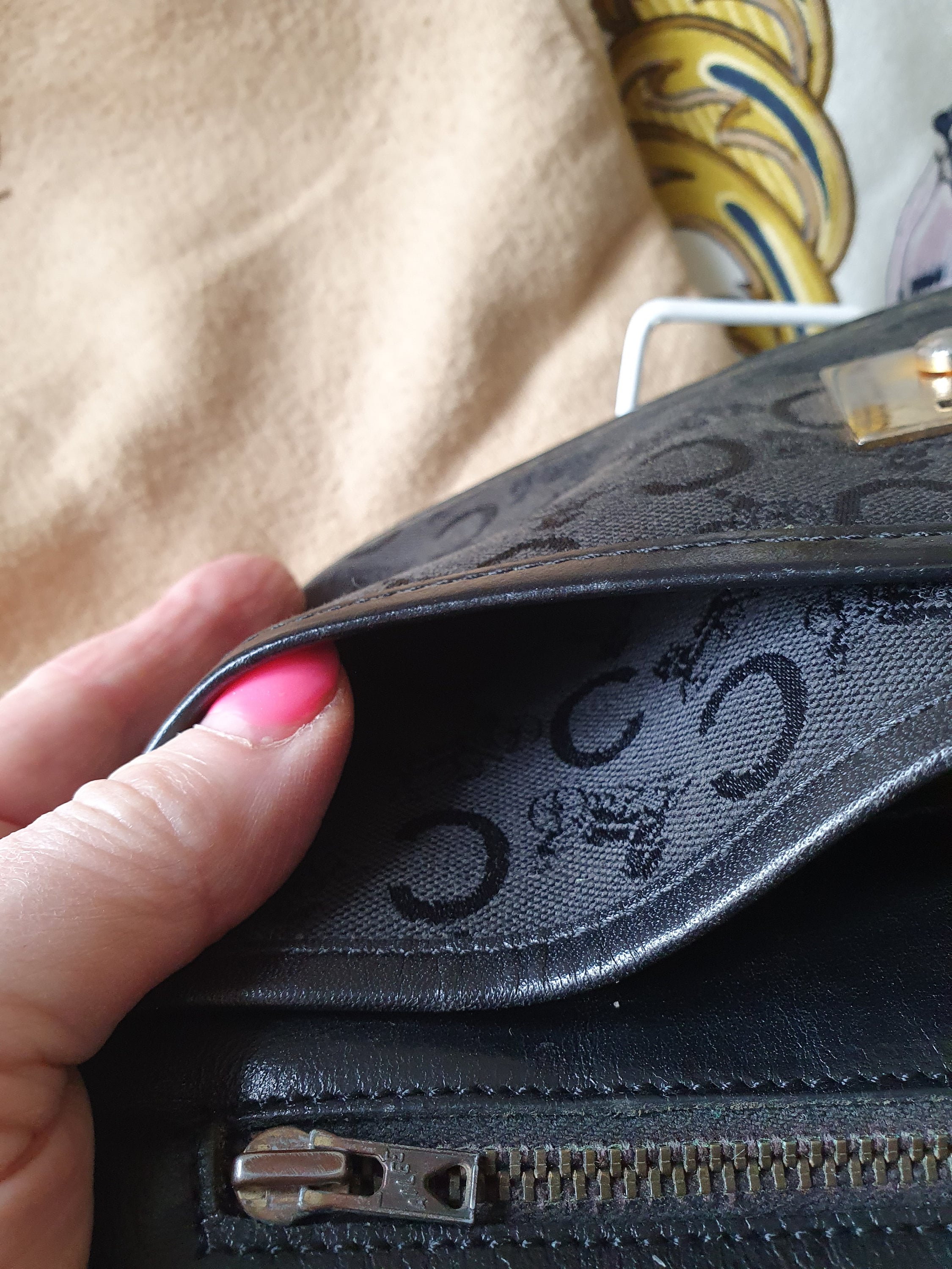 バッグ Celine Vintage Clutch Bag Black Leather Vintage Celine Black Leather Clutch Bag – The Hosta