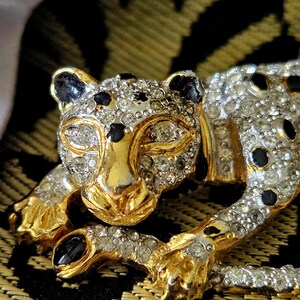 Broche Créateur Vogue Bijoux En Alliage Doré - Motif Nœud, Couleur Jaune, Occasion En Très Bon état