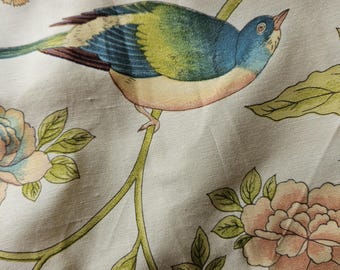 Prachtige vintage Franse NOA-NOA handgedrukte PRELLE stofresten - Paradise Birds design textiel, mooie tropische bloemenprint-ivoorgrond