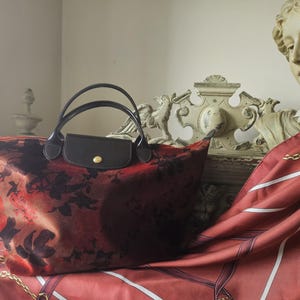 Gorgeous Vintage French Floral Velvet & Black Patent Leather LONGCHAMP Classic Top Handled Handbag,Shopper Bag-Fabulous find for Collectors!