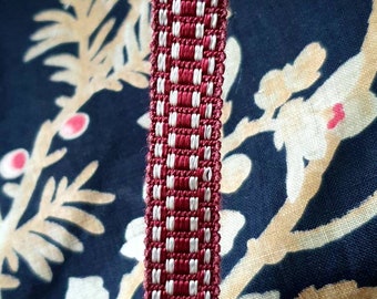 3.65 Mtrs of Gorgeous Vintage French Burgandy & White Interwoven Textile Trim / Passementerie,-Perfect for Vintage Costume,Decor Projects...
