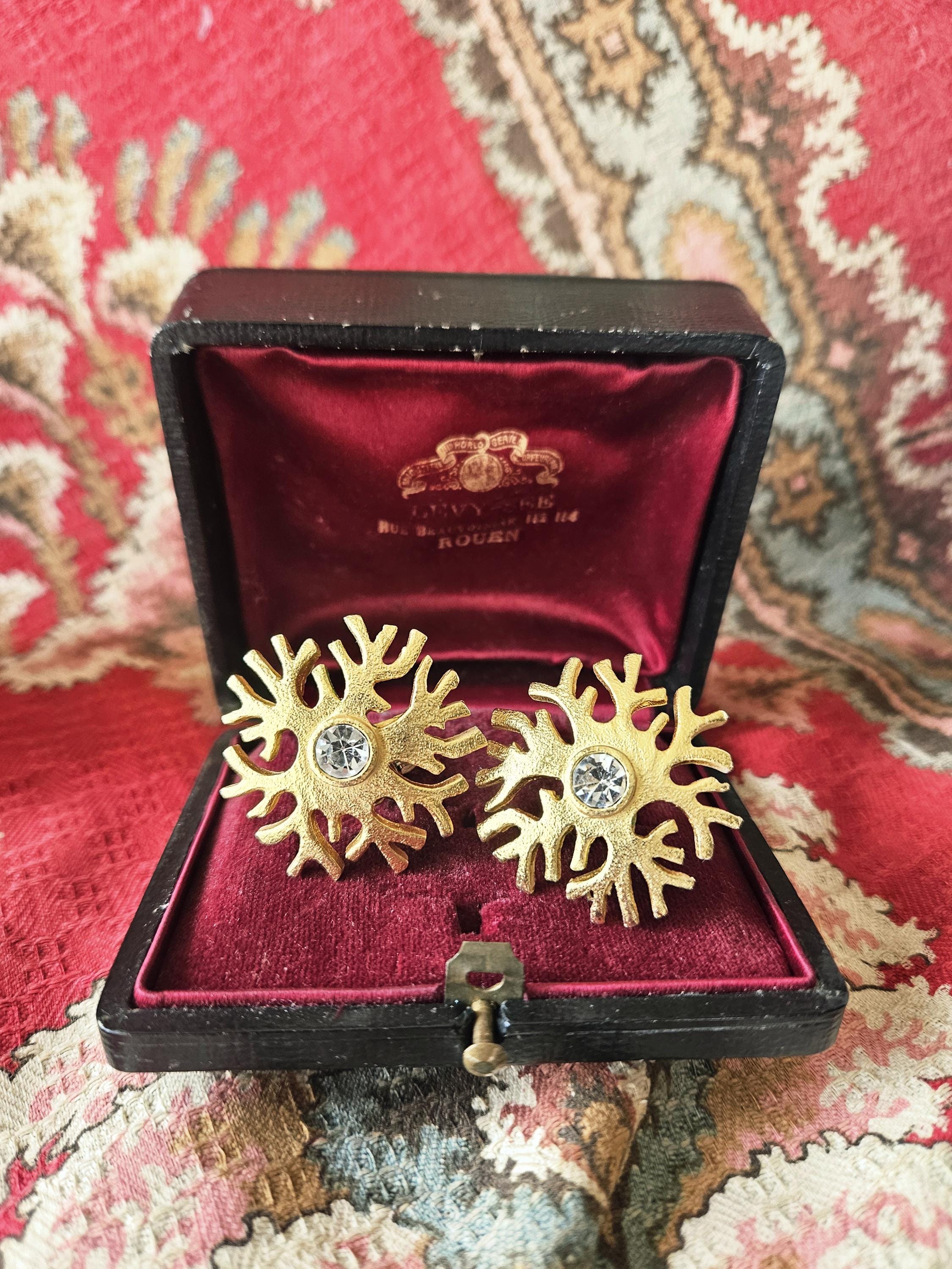 Balenciaga Flower Brooch - Etsy