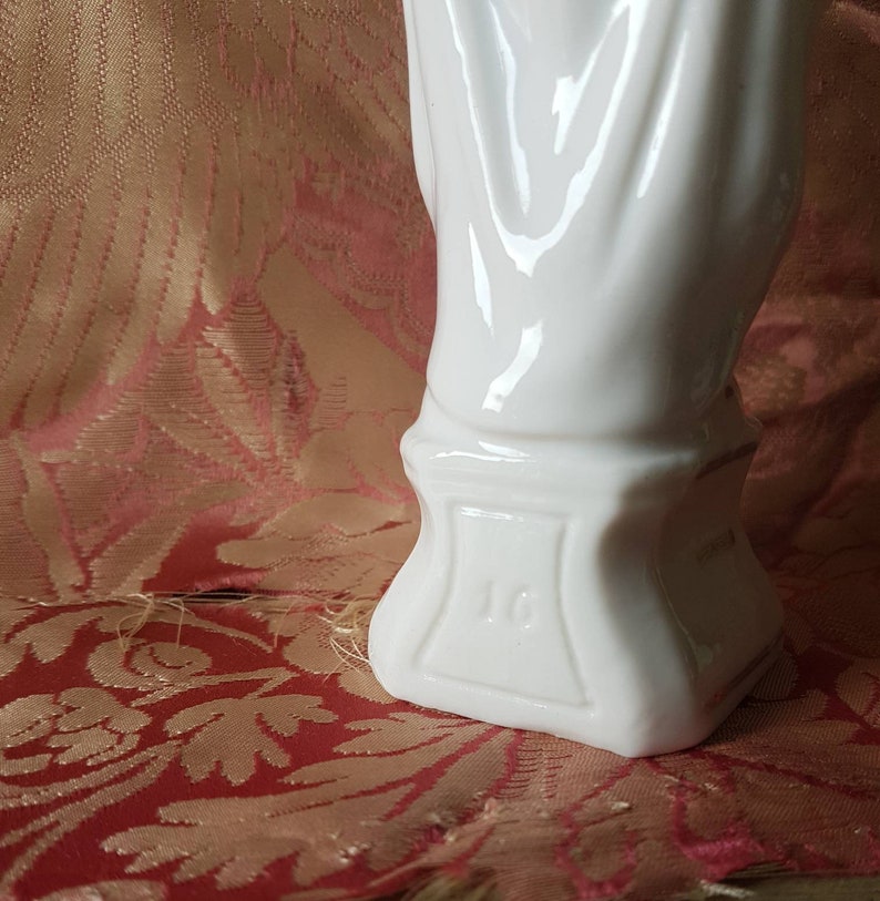 Stunning 19thC Antique French Religious Hand Decorated image 6