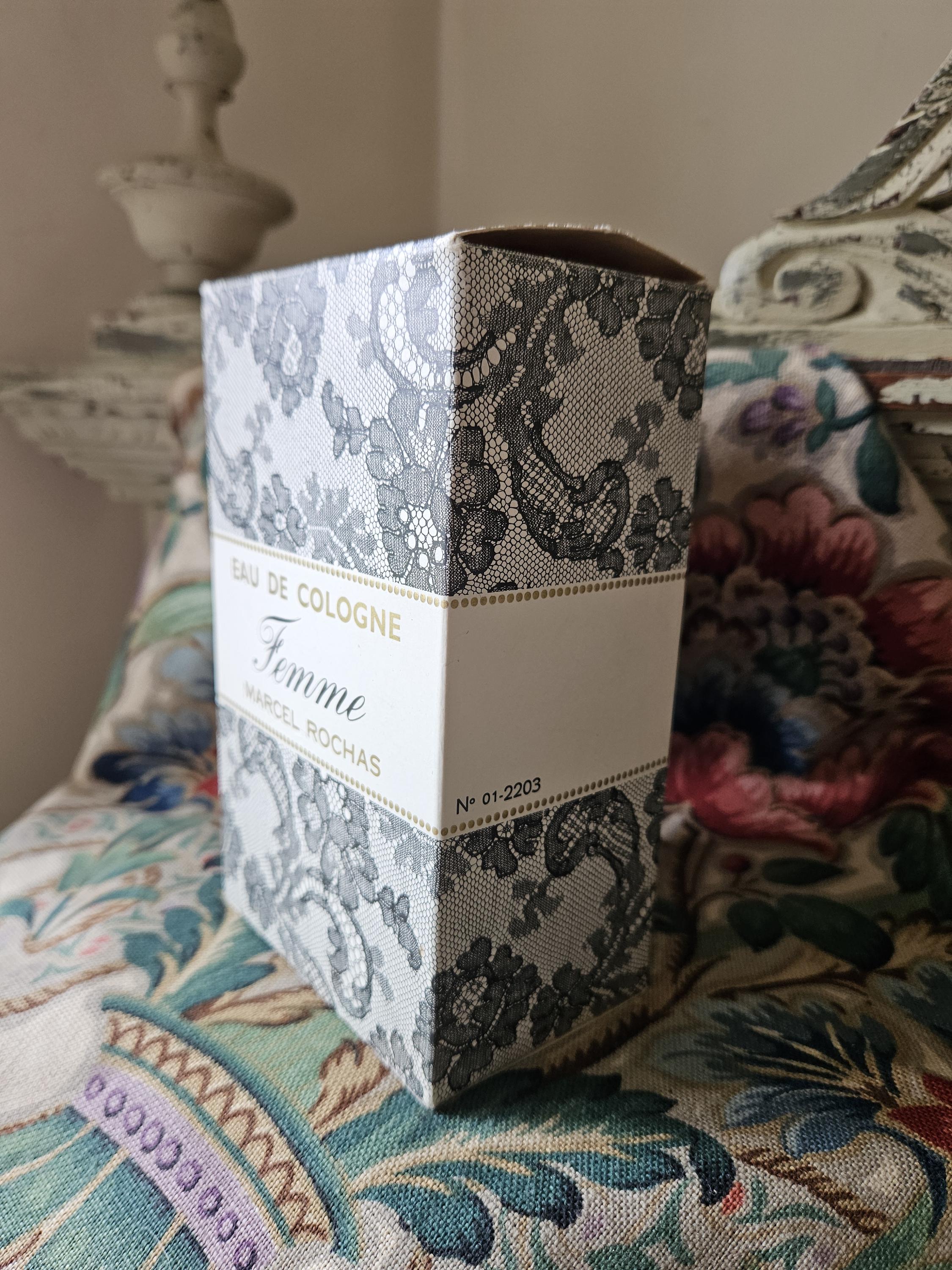 マルセルロシャス FEMME 香水 il_fullxfull.6190600067_rpvc.jpg