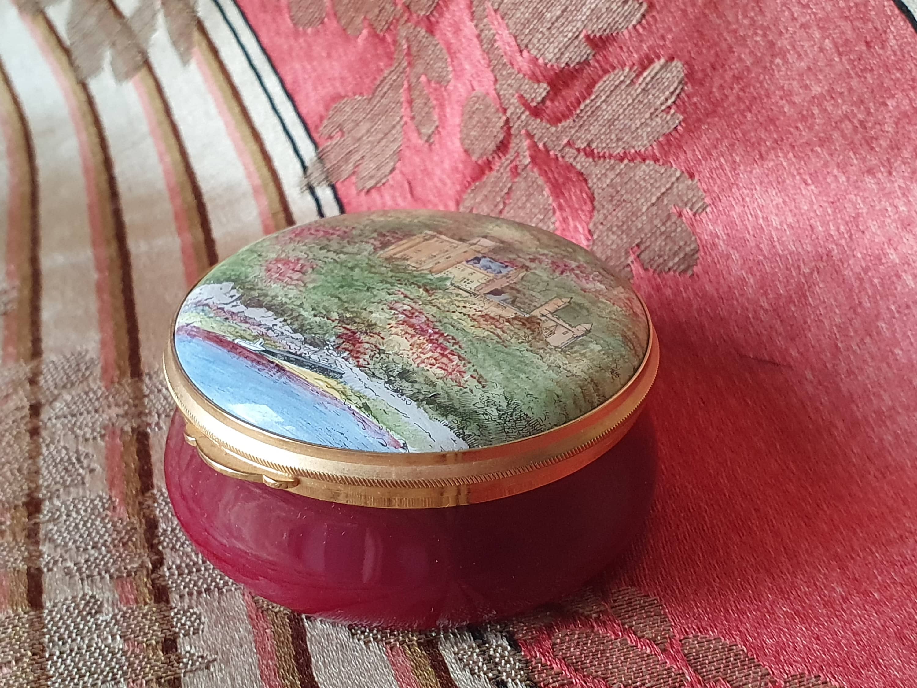 Y3789-1 ビルストン&バッターシー エナメル メジャー・小物入れ Bilston & Battersea Enamel - Etsy