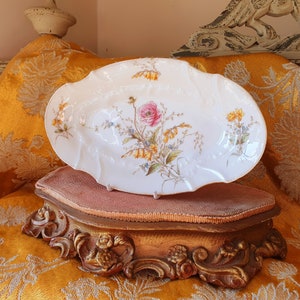 Exquisite Antique French Art-Nouveau LIMOGES Porcelain Meadow Flowers Design Oval Soap / Savon Dish,Hors d'Oeuvre Dish-Boudoir Trinket Tray