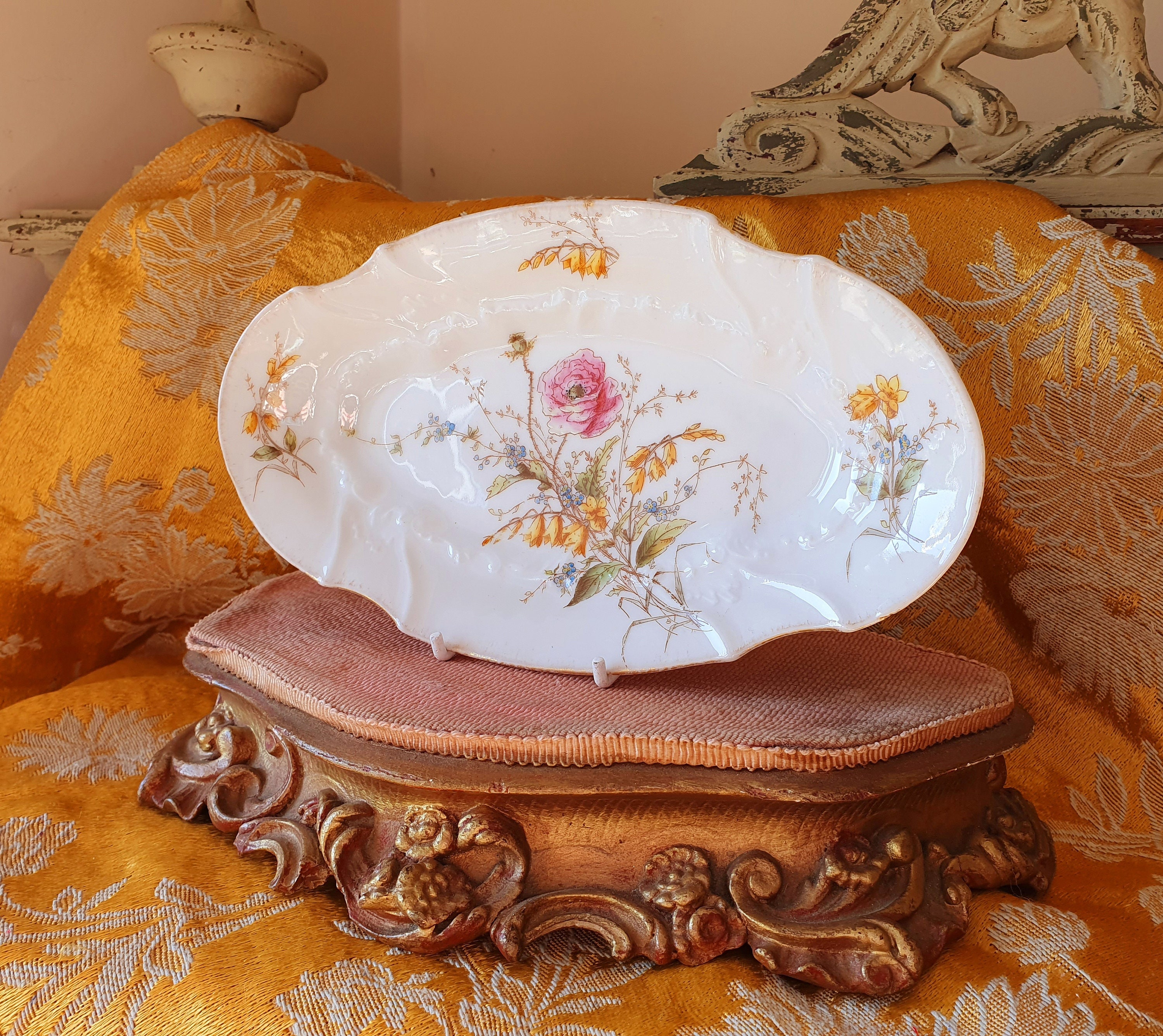 Exquisite Antique French Art-Nouveau LIMOGES Porcelain Meadow Flowers Design Oval Soap / Savon Dish,Hors d'Oeuvre Dish-Boudoir Trinket Tray