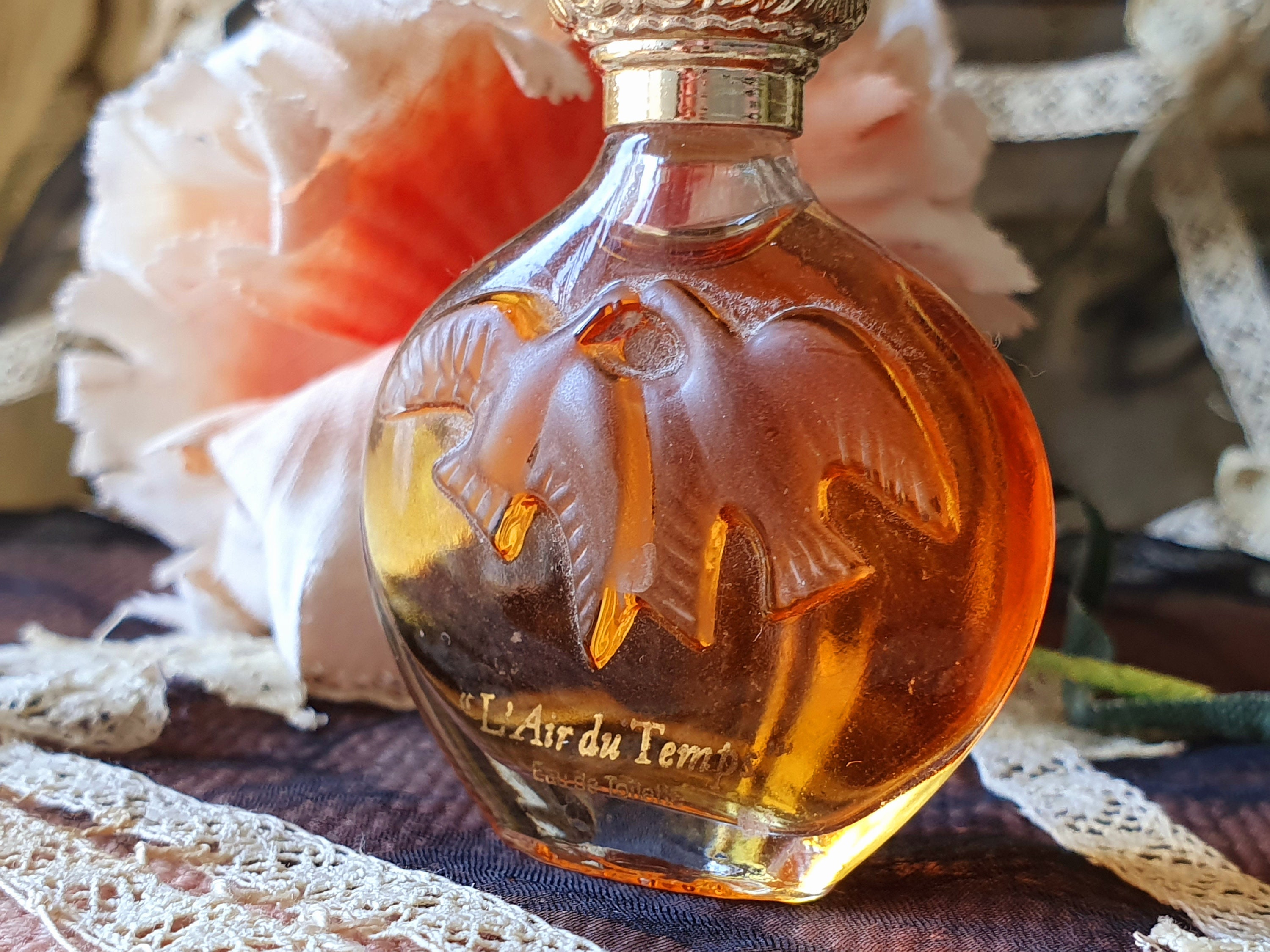 Fabulous Vintage French Nina Ricci L'air Du Temps Eau De Toilette