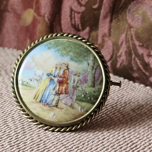 Exquisitely Pretty Hand-painted Vintage French Limoges Period Porcelain Brooch-Stunning Detail throughout-Raised Enamelling-Romantic Image