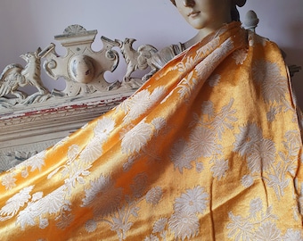 Absolutely Stunning Opulent 19thC Antique French Gold Silk Damask Textile Panel, Wonderful Rare Fabric Remnant-perfect for Decor Projects!