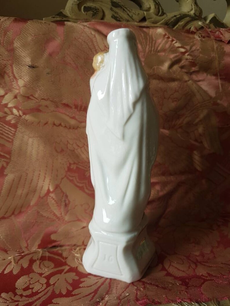 Stunning 19thC Antique French Religious Hand Decorated image 5