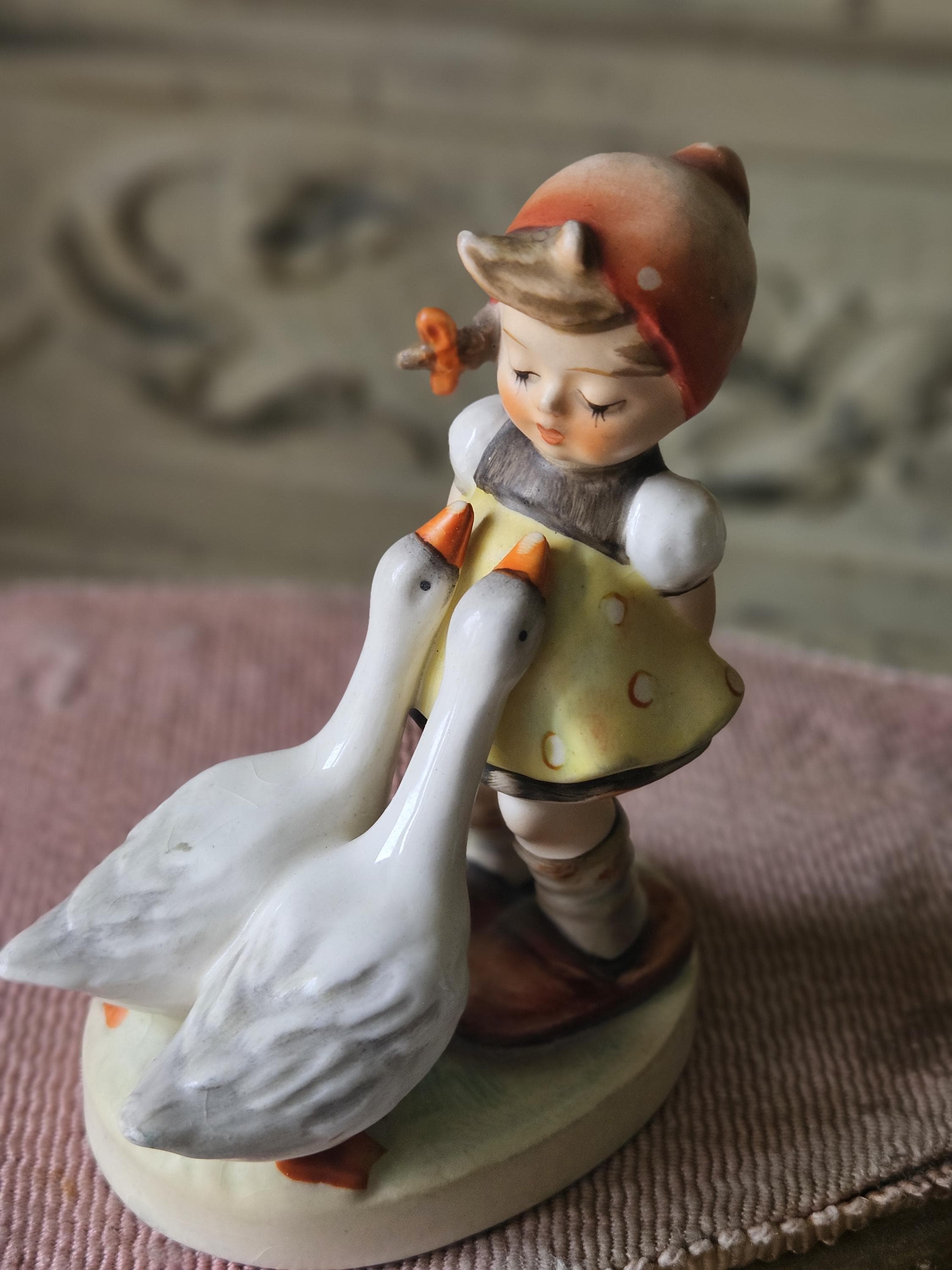 Hummel porcelain - Etsy 日本