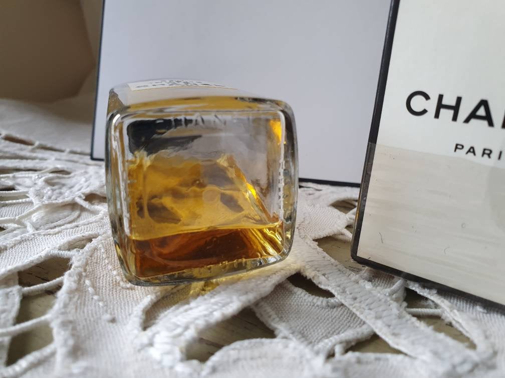 ヴィンテージ シャネル オードトワレ 60 ml / 2 fl.oz アイ