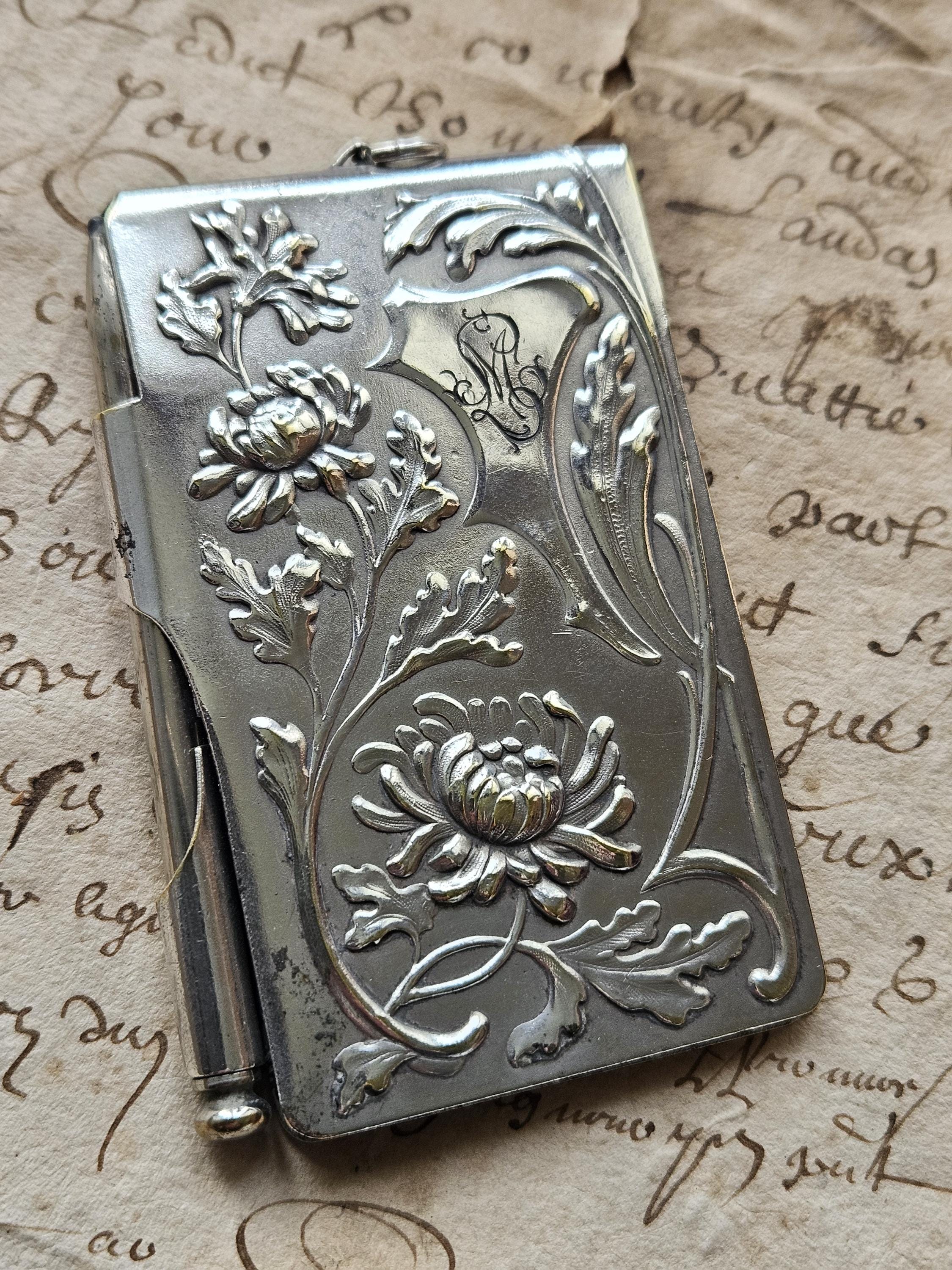 ビクトリア朝時代のケース - Etsy 日本