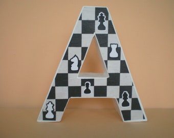Stabil stehender Buchstabe für Schachspieler  - Initiale / Monogramm / 3D Buchstabe - individuell gestaltet zu Ihrem Hobby