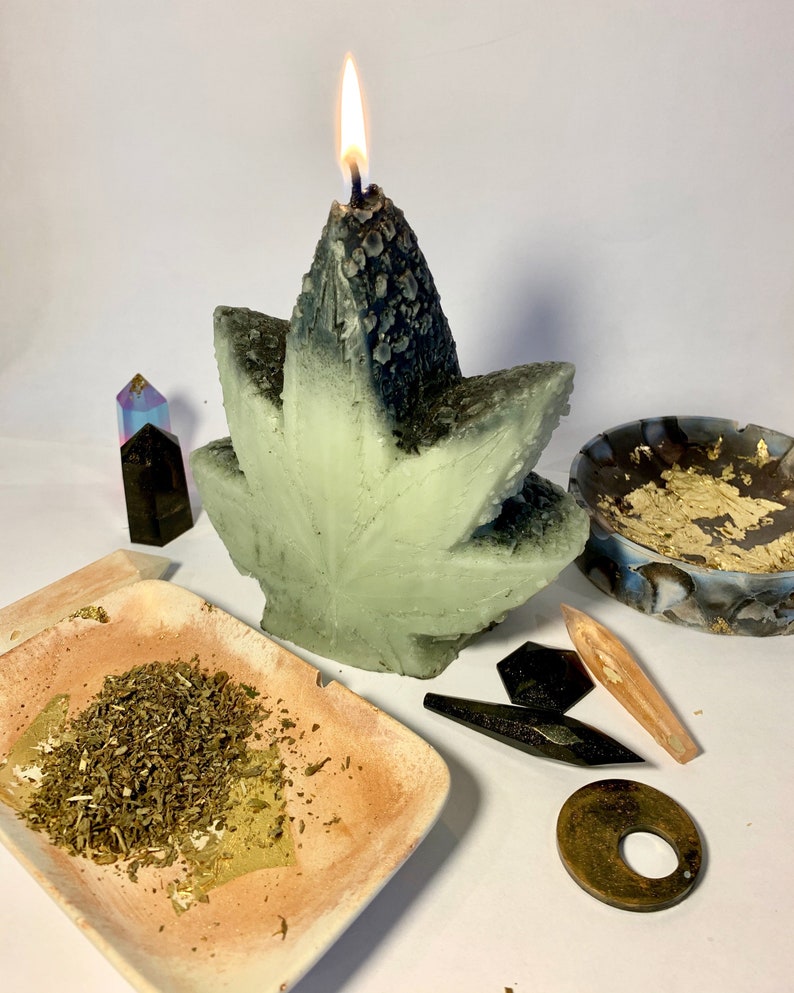 Weed leaf candle/Candle/figure/sculpture/candle Etsy
