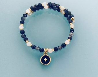 Pearl bracelet and pink winds, gourmet woman bracelet magic natural stones and 24k heishi beads, gold bracelet, gift jewelry