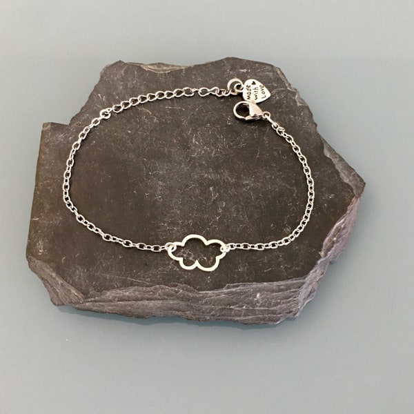 Bracelet femme gourmette nuage en argent, bracelet femme, bracelet nuage, idée cad, bijoux cadeaux, constellation, bracelet femme argent