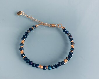 Lapis Lazuli bracelet and pink winds, gourmet woman bracelet magic natural stones and 24k heishi beads, gold bracelet, gift jewelry