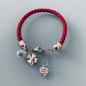 Pulsera de perfume de seda tejida roja con trébol, regalo de Navidad, pulsera de mujer, joyería de trébol, regalo de cumpleaños de mujer