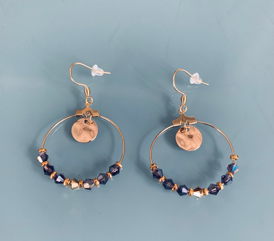 YINYA Acrylic Cute Christmas Squirrel Earrings - Dangle Drop Animal Jewelry For Women, Gift
