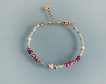 Pearl bracelet, woman's curb bracelet, natural magic stones and 24k gold plated Heishi pearls