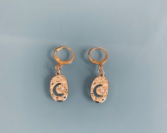 Mini Moon Creoles, earrings small Golden Moon earrings, woman jewel, handmade Creoles, gift jewellery, woman gift
