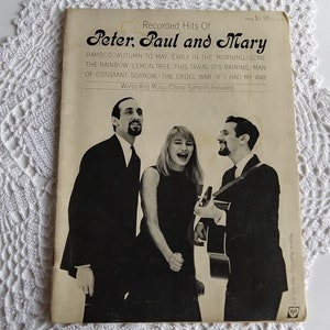 Peter, Paul and Mary – Hangman Lyrics