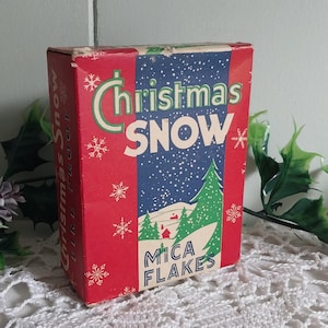 Vintage Box of Mica Flakes, Christmas Snow, Fire Proof, 4 Ounce Box, Unopened with Taped Side Hole - 19197