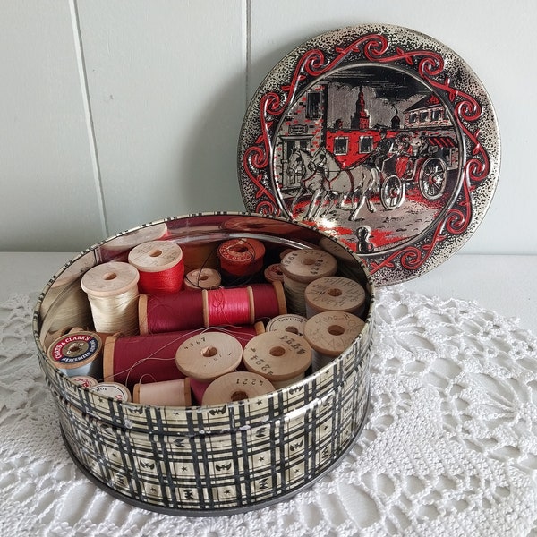 21 Vintage 1950's Wooden Spools of Thread in a Decorative Round Fruit Cake Tin - 18474