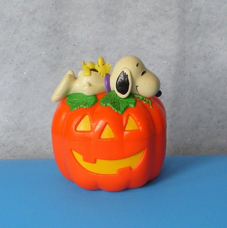 Vintage Halloween Pumpkin Piggy Bank With Snoopy And Woodstock Etsy