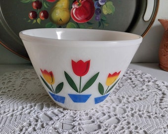 Vintage Fire King Tulip Bowl, 7.5 Inch Splash Proof Mixing Bowl, Flower Pots, Oven Ware - 18582